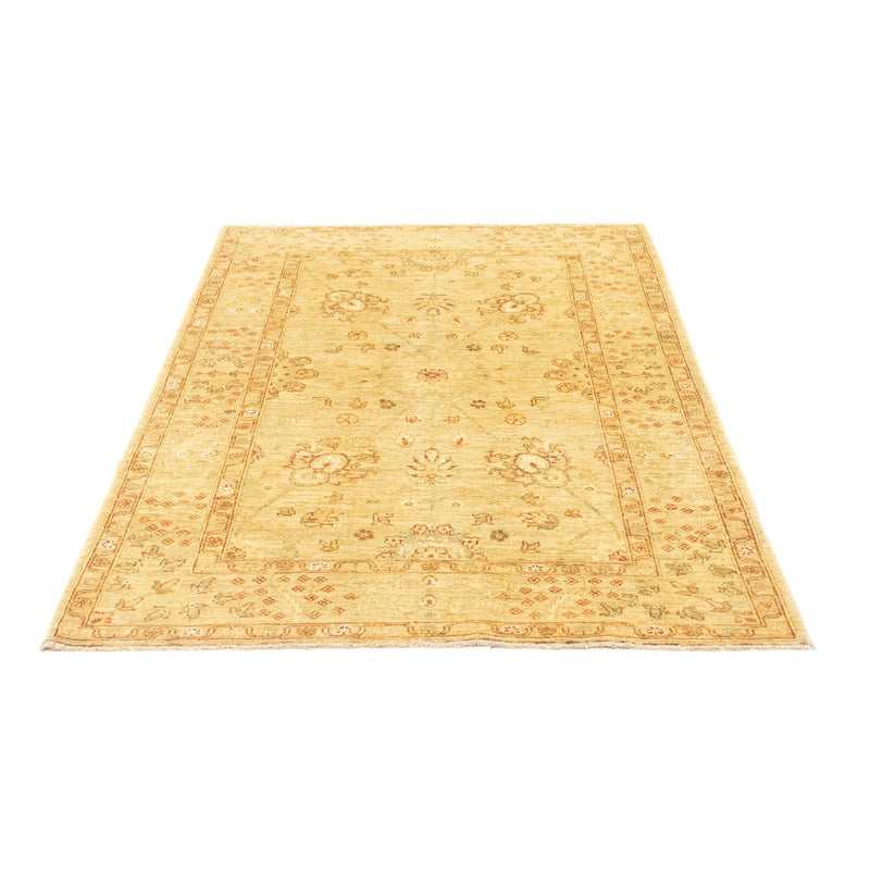 Ziegler Carpet - 166 x 120 cm - lysegrøn