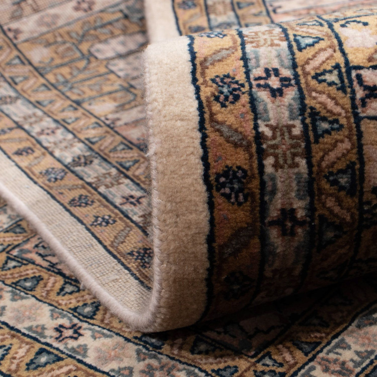 Persisk tæppe - Ghom - 252 x 195 cm - lys brun