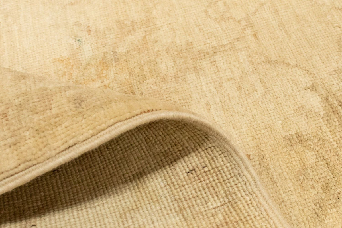 Ziegler Carpet - 120 x 84 cm - beige