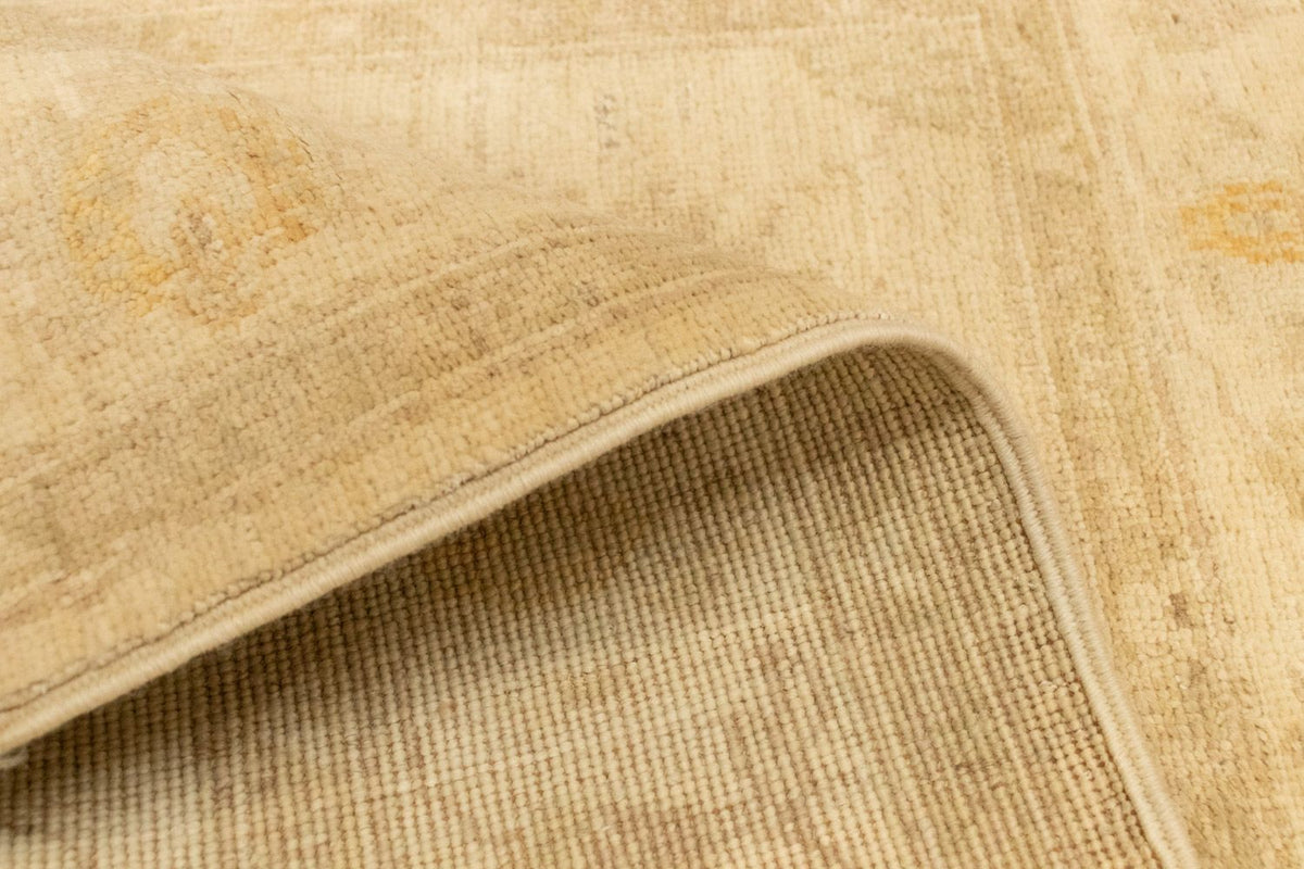 Ziegler Carpet - 117 x 81 cm - beige