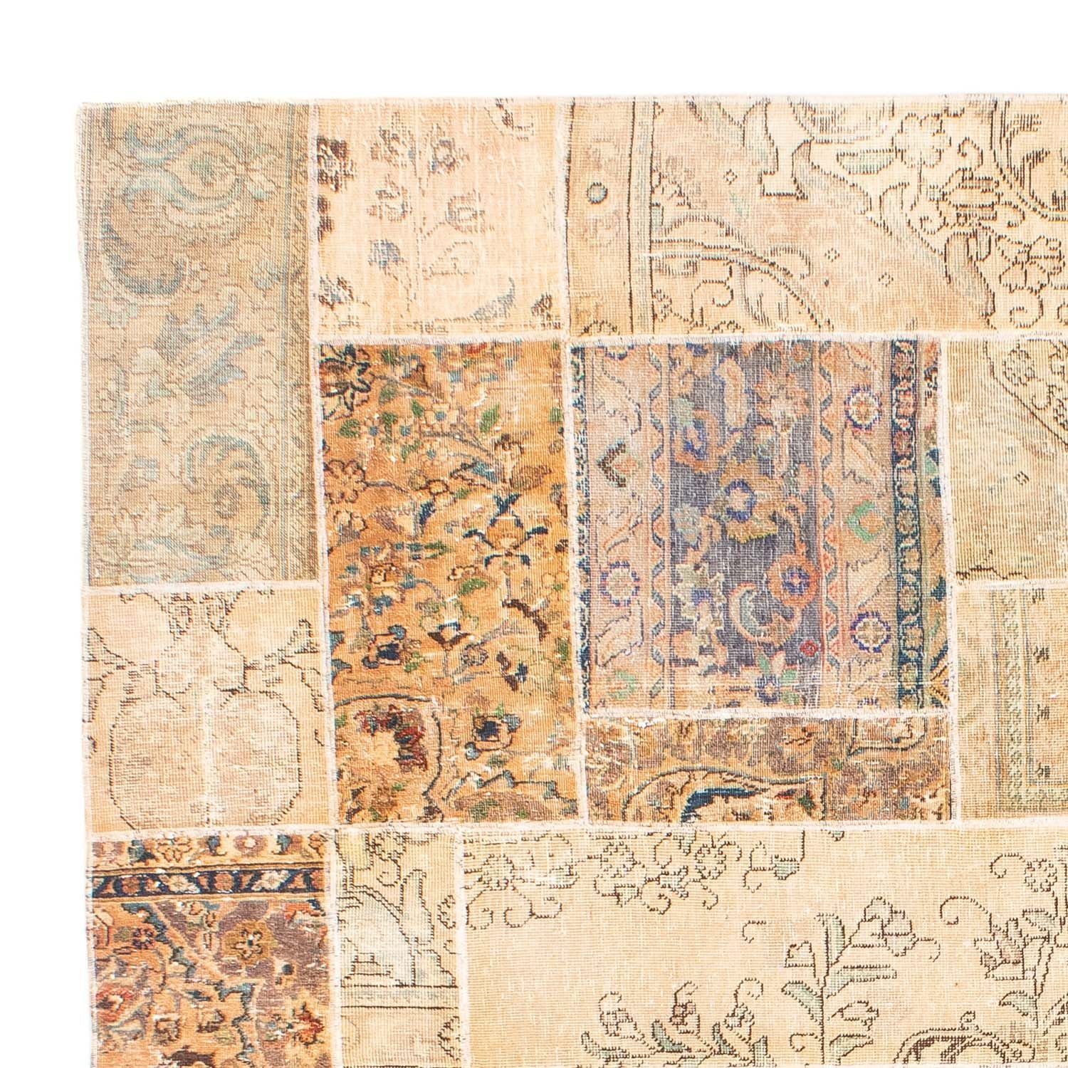 Patchwork-tæppe - 305 x 241 cm - flerfarvet