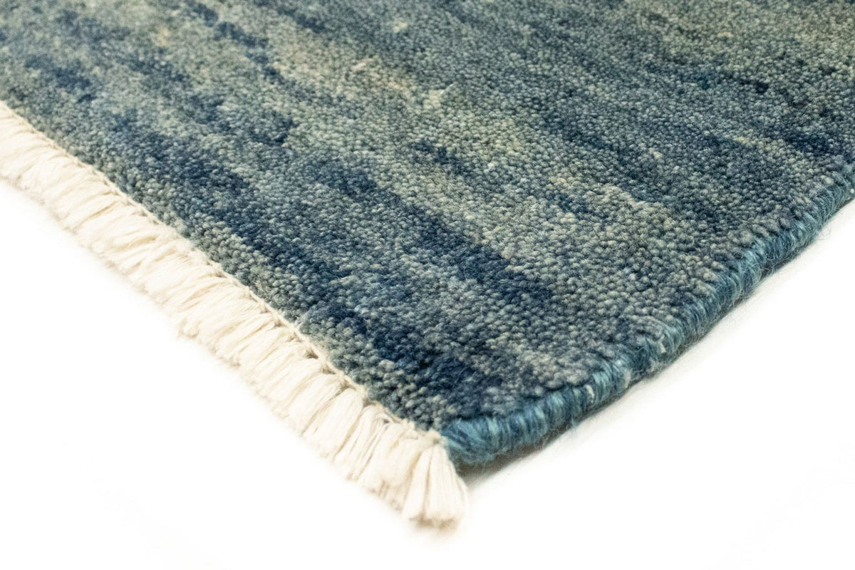Ziegler Carpet - 249 x 153 cm - lyseblå