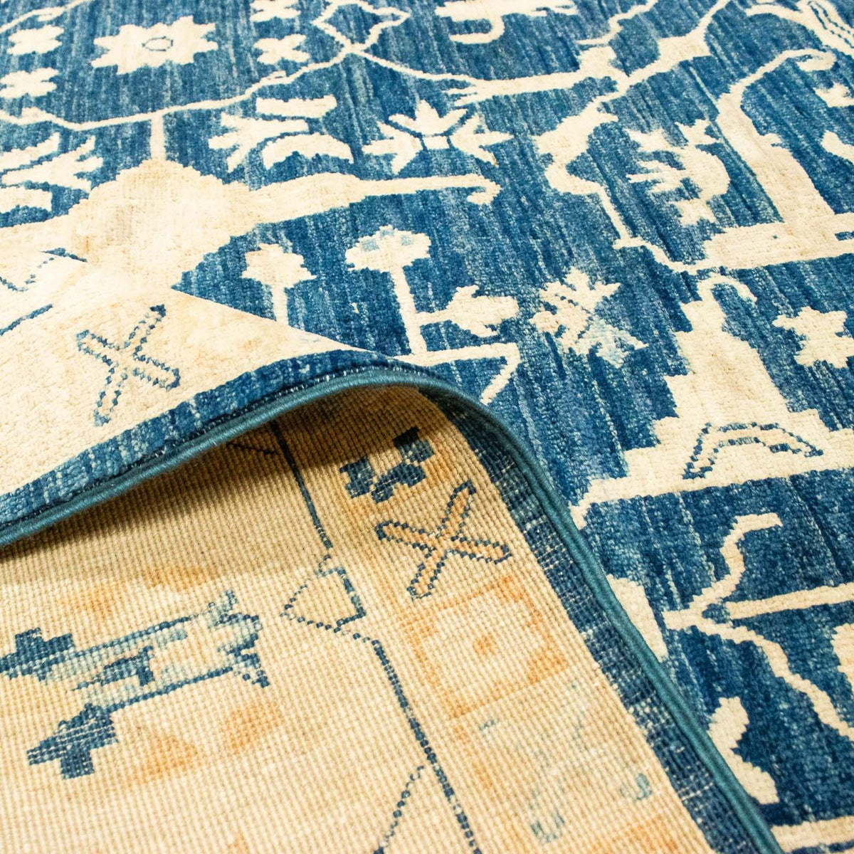 Ziegler Carpet - 227 x 188 cm - mørkeblå