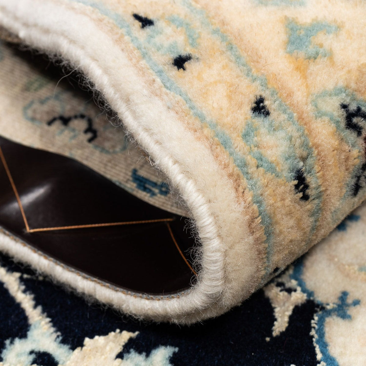 Persisk tæppe - Nain - Royal - 300 x 247 cm - sort