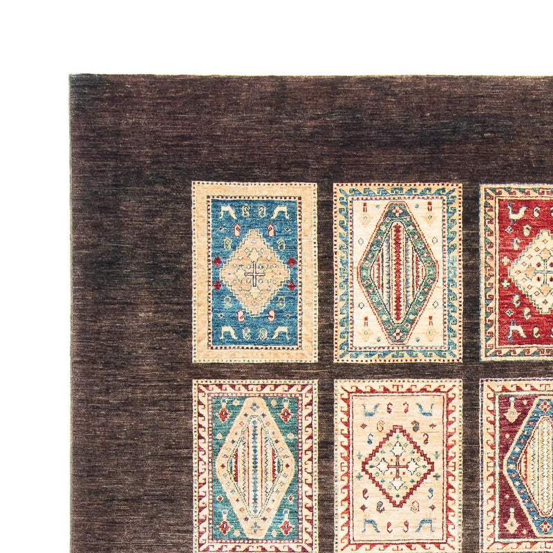 Ziegler Carpet - Bakhtiari - 311 x 252 cm - mørkebrun