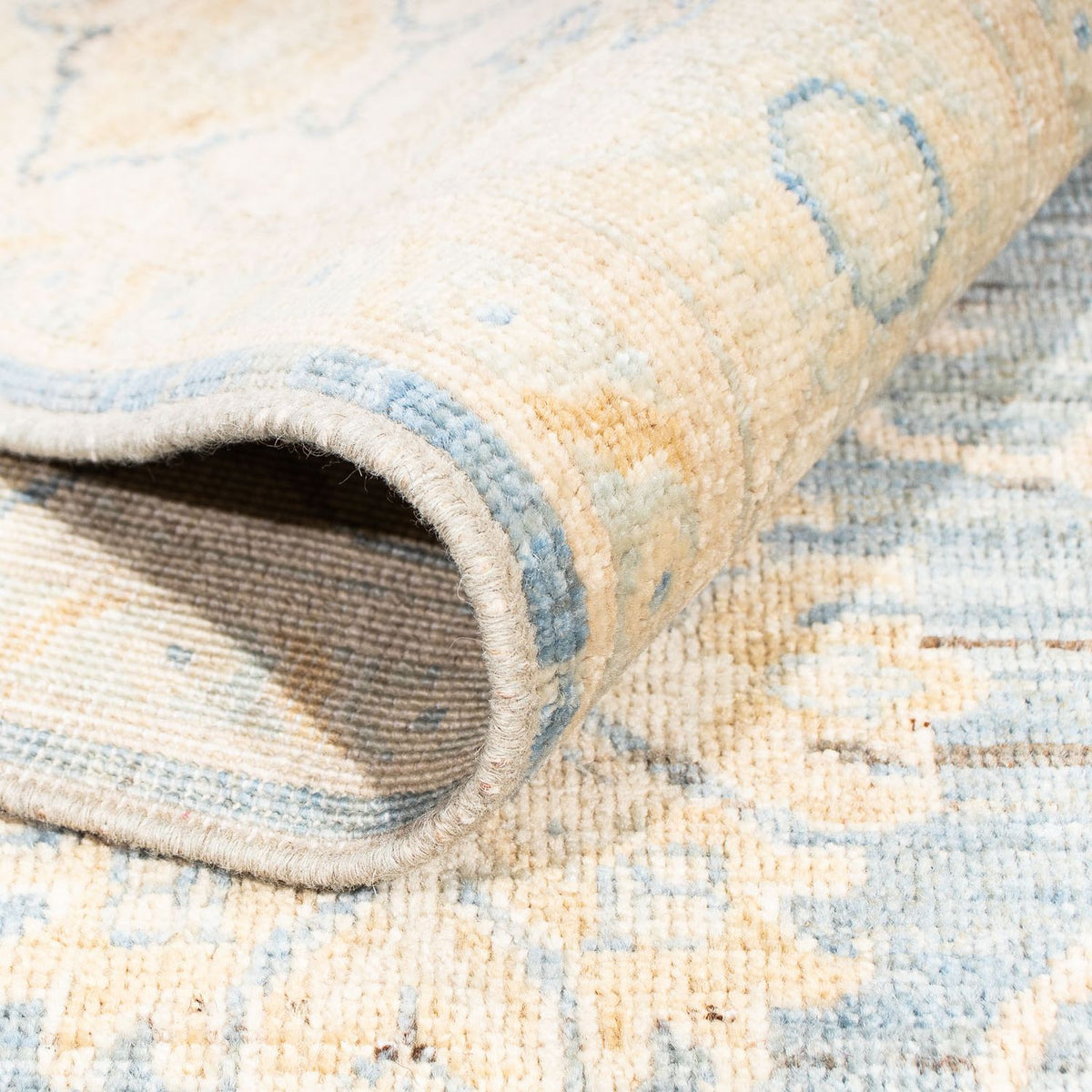 Ziegler Carpet - 206 x 153 cm - lyseblå