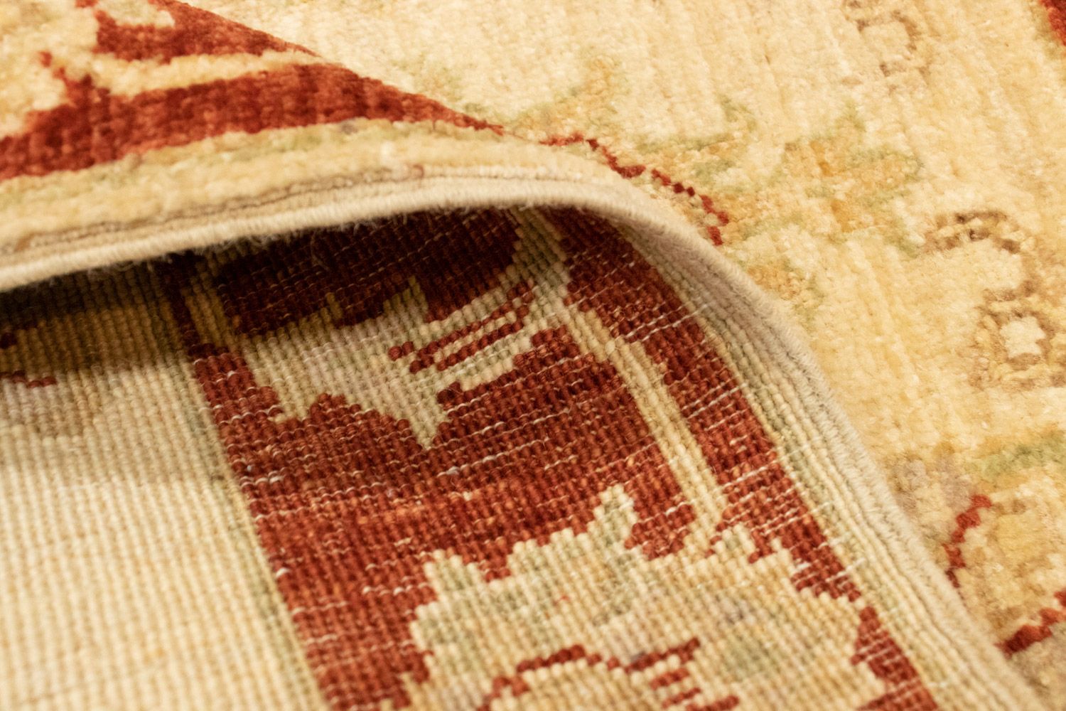 Ziegler Carpet - 117 x 80 cm - beige