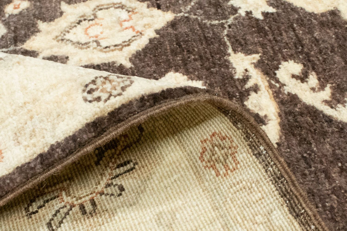 Ziegler Carpet - 185 x 148 cm - mørkebrun