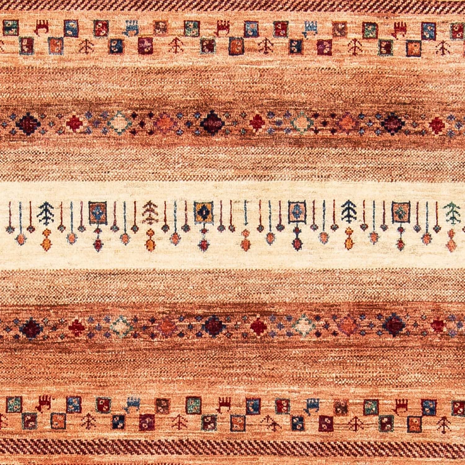 Ziegler Carpet - 249 x 171 cm - mørkerød