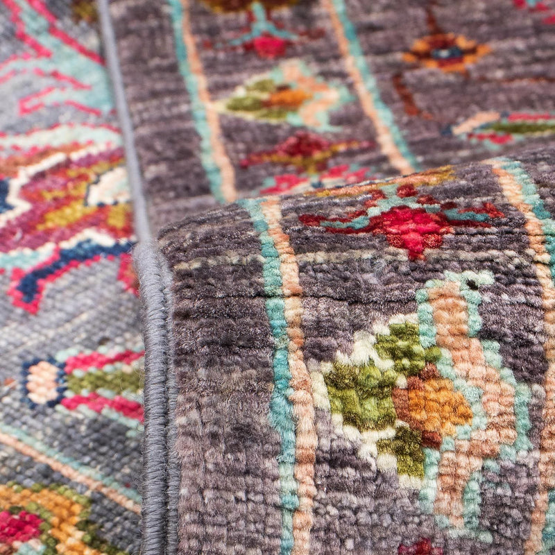 Ziegler Carpet - 241 x 176 cm - pink